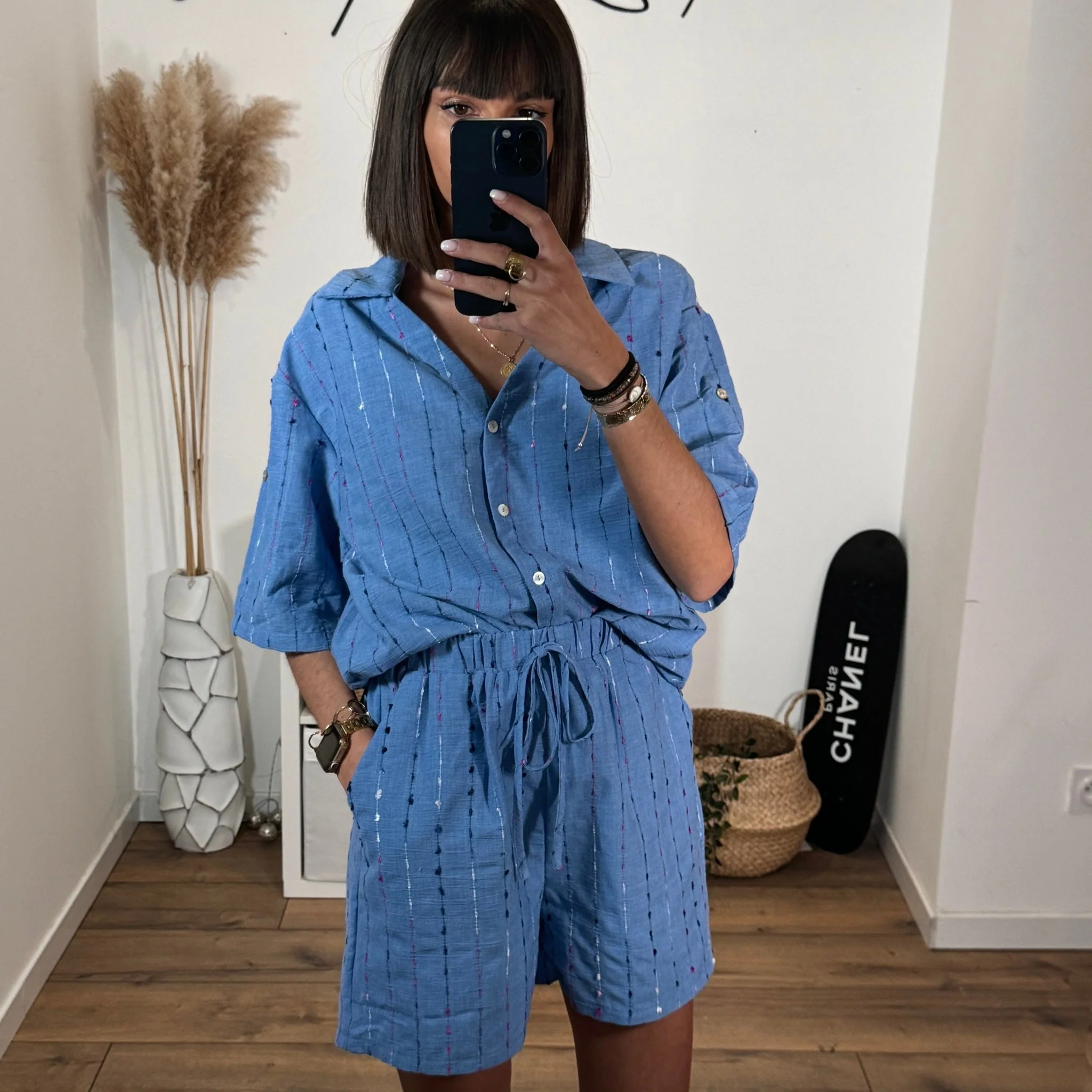 ENSEMBLE HAUT + SHORT BLEU GONA