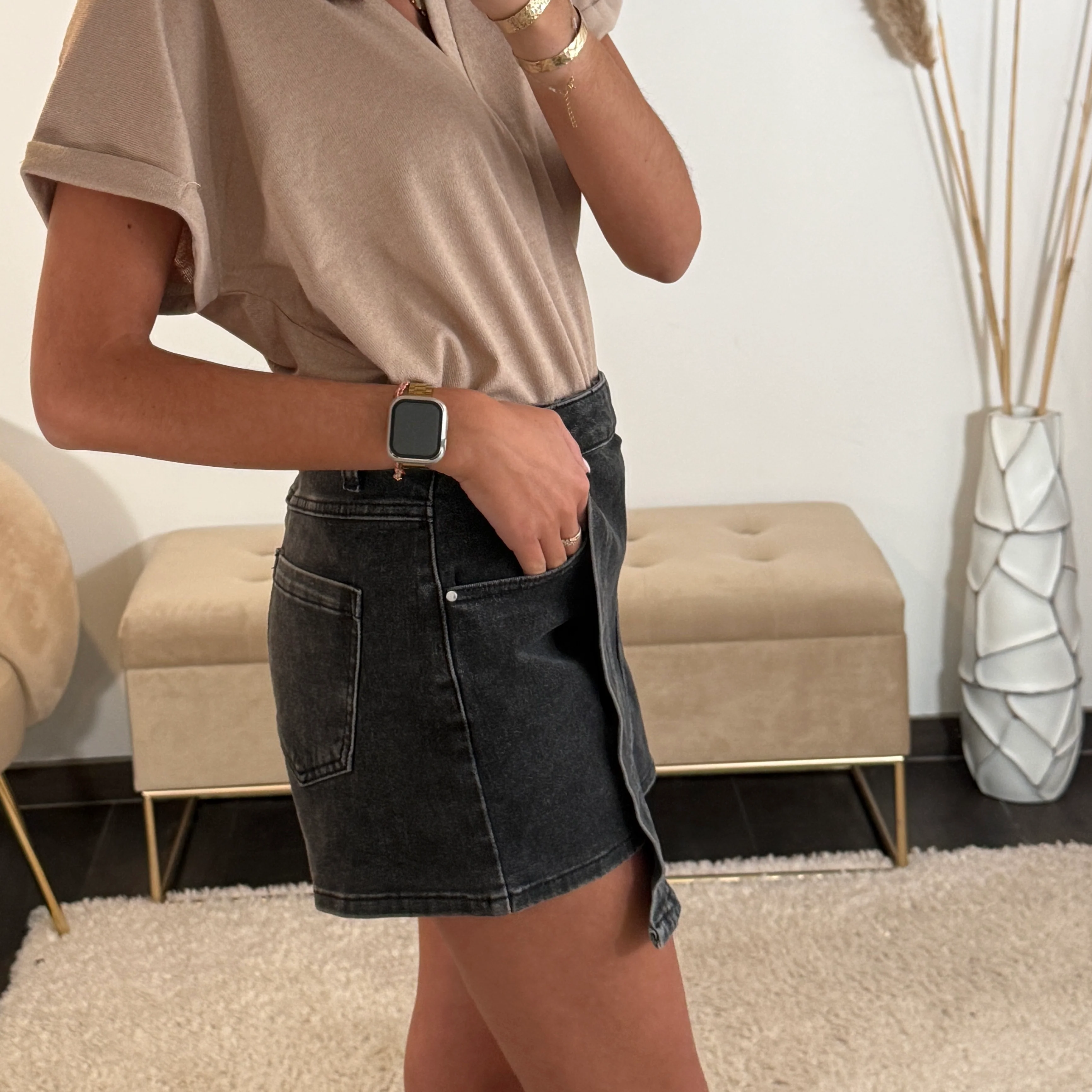 JUPE SHORT EN JEAN GAELLE - Image 2