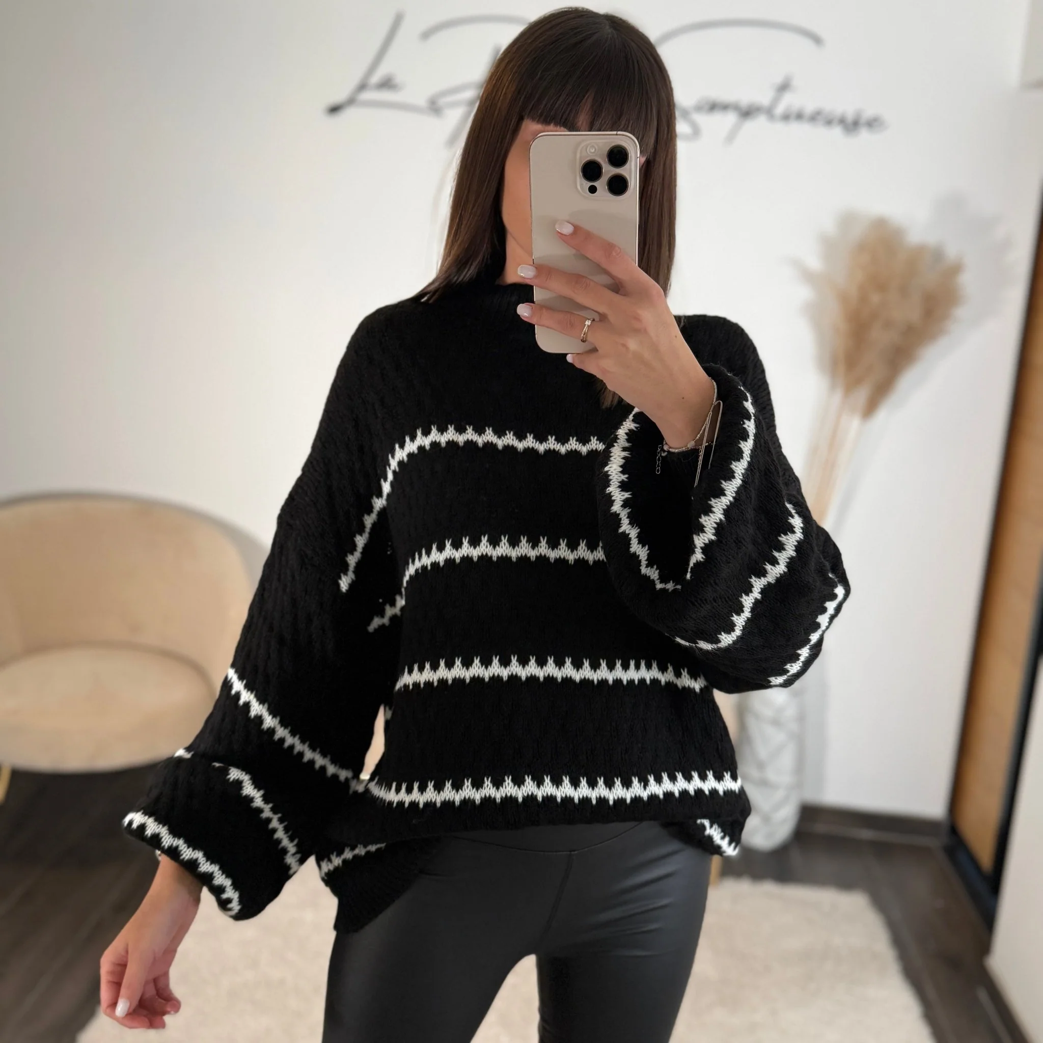 PULL NOIR LIGNE TESSY - Image 2